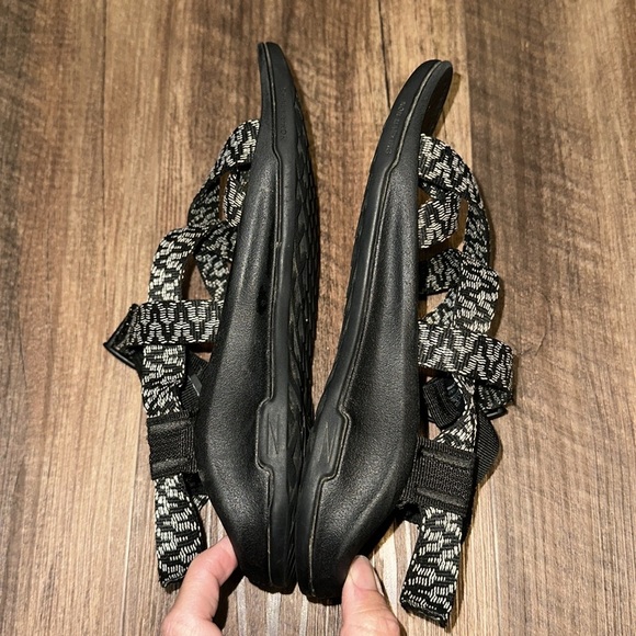 Chaco Sandals Womens Size 5 - Picture 5 of 5